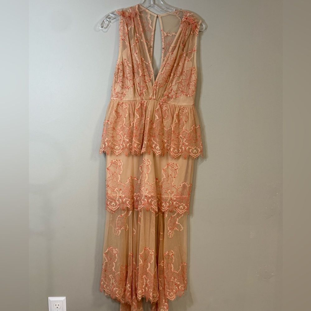 Alice McCall Peach and Coral Lace Dress tiered v-neck luxurious cinching - Picture 11 of 11